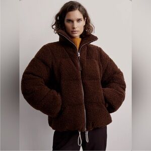 VARLEY Wilkins Sherpa Puffer Jacket